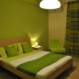 Couette-café Magione Apartment&rooms, Palerme
